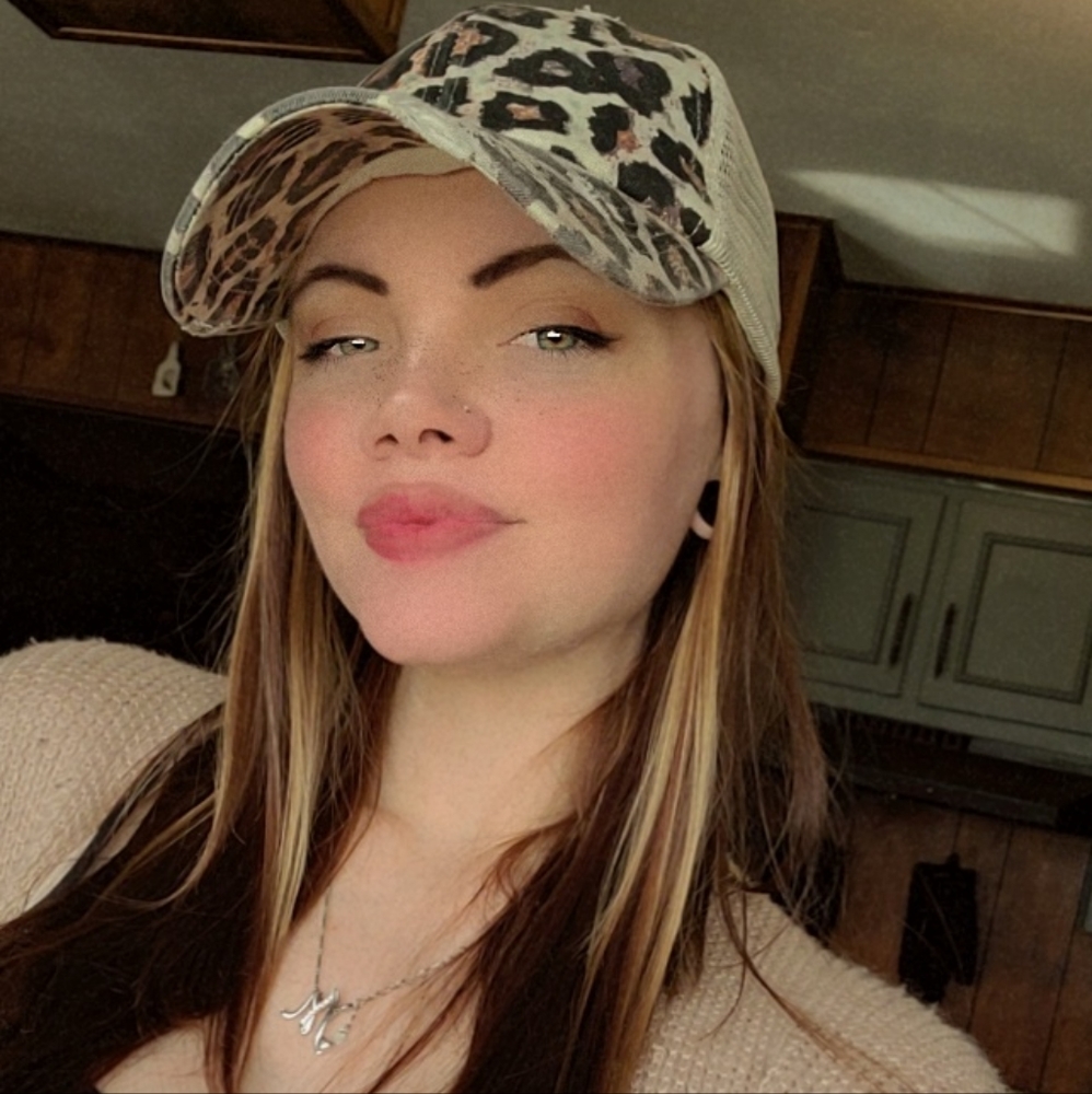 Meet your Posher, Bailey